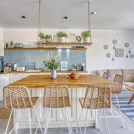 דירה Casa Dora With Private Pool פורץ