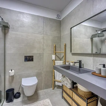 Apartment Casa Dora With Private Pool